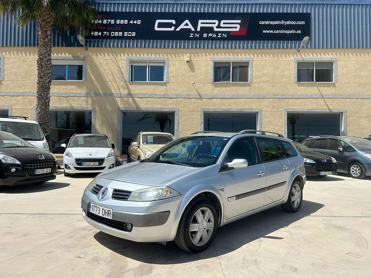 RENAULT MEGANE ESTATE 1.5 DCI SPANISH LHD IN SPAIN 89000 MILES SUPER 2005